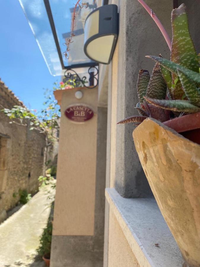La Casetta Gerace Exterior photo